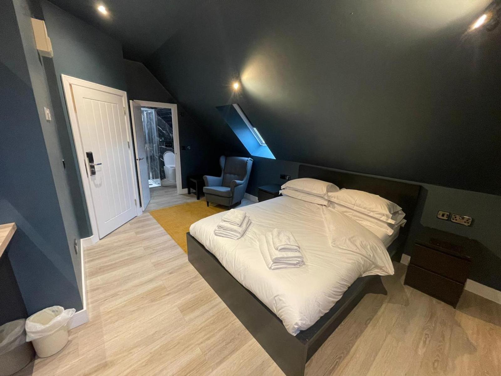 Sky City Apartments Ковентрі Екстер'єр фото