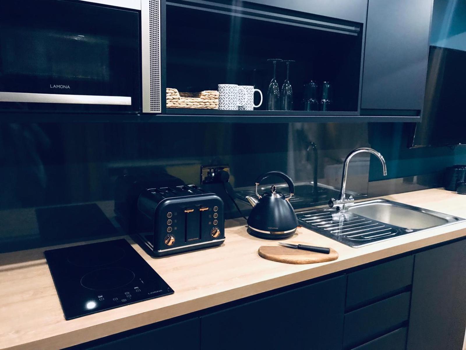 Sky City Apartments Ковентрі Екстер'єр фото